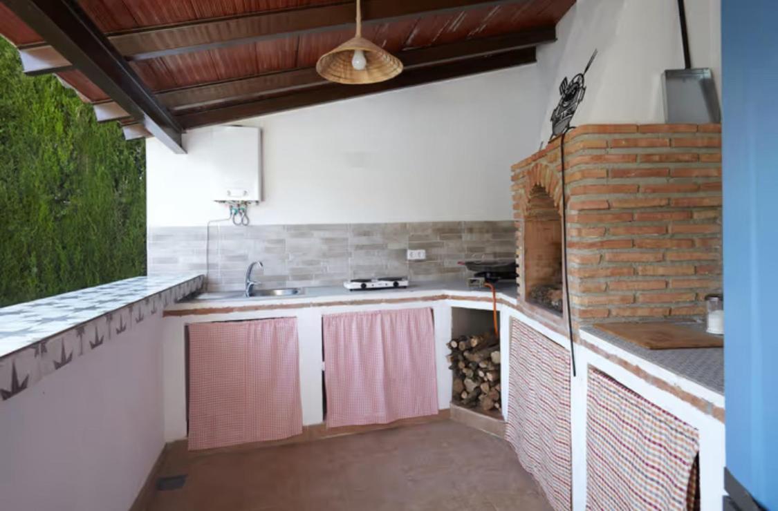 Alojamiento Turistico Loma Alta Cambil Buitenkant foto