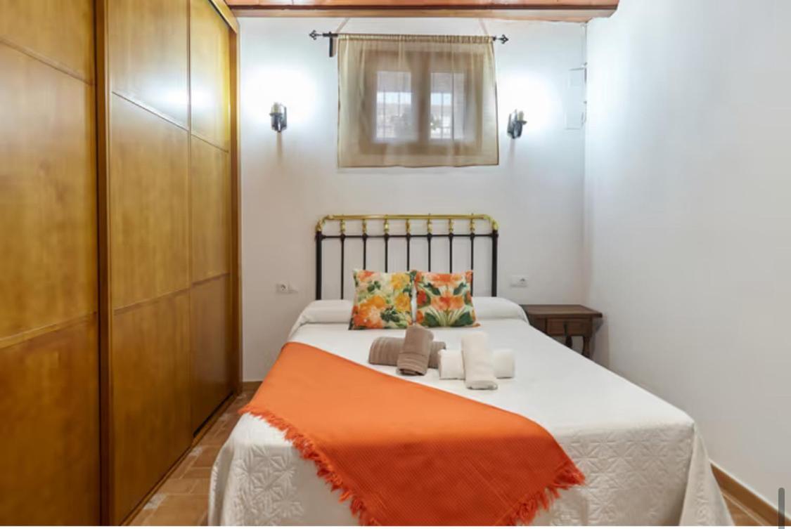 Alojamiento Turistico Loma Alta Cambil Buitenkant foto